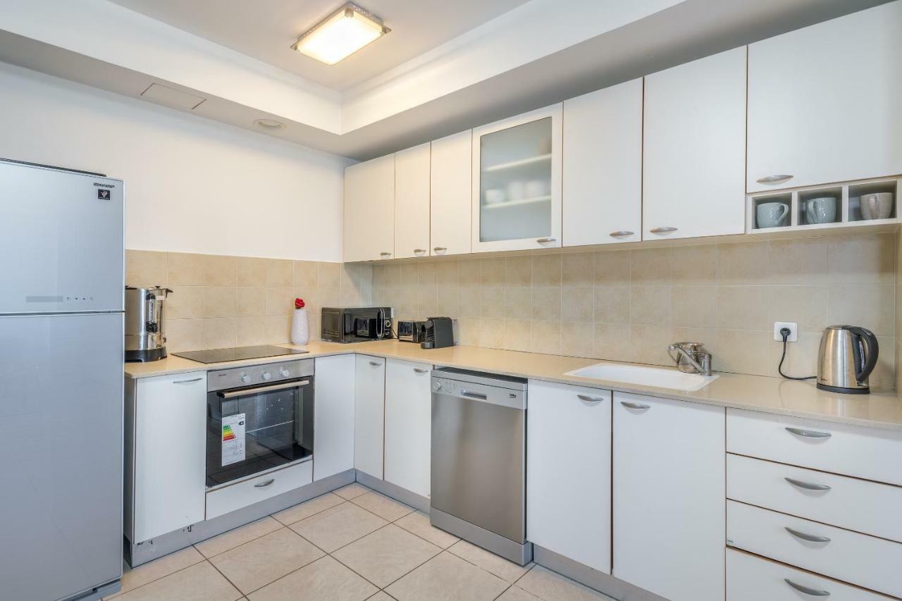 40 Agripas Street Apartment Йерусалим Екстериор снимка