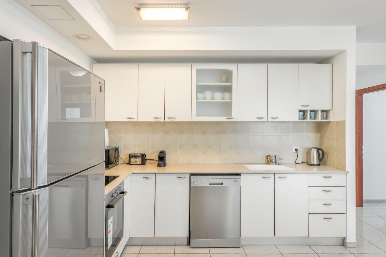 40 Agripas Street Apartment Йерусалим Екстериор снимка