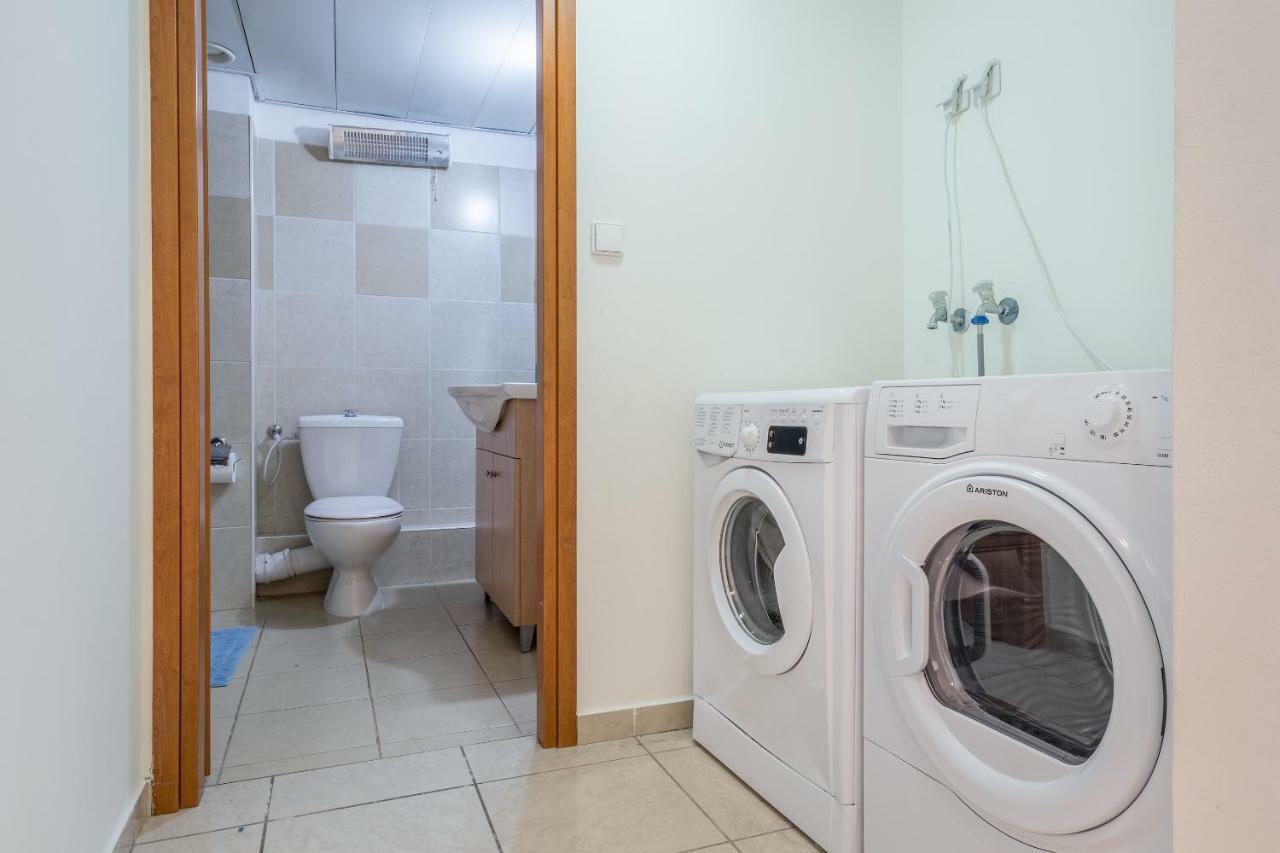 40 Agripas Street Apartment Йерусалим Екстериор снимка
